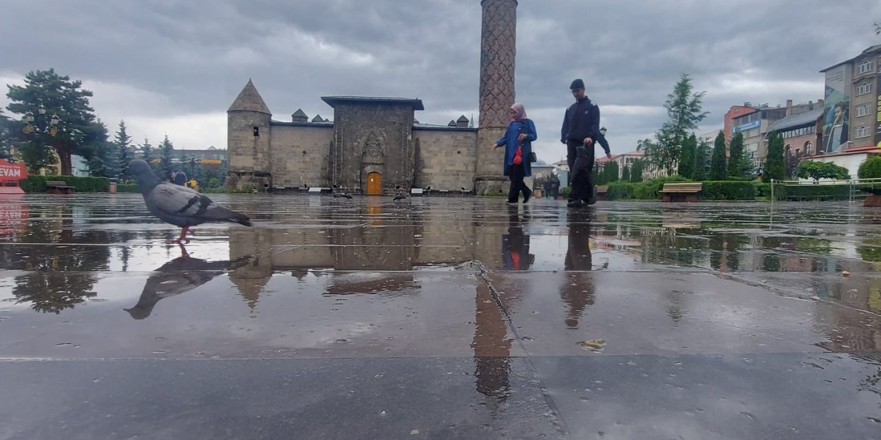 Meteorolojiden Erzurum için yağış uyarısı