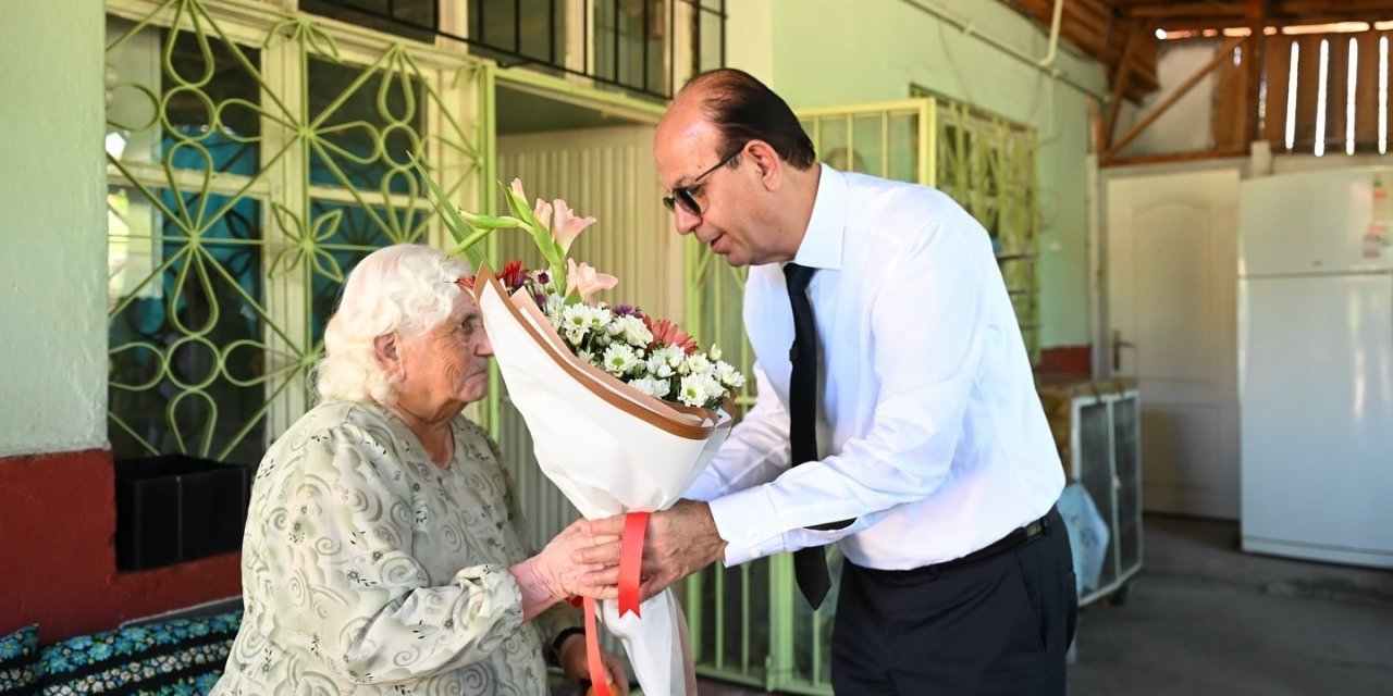 Geçit, “Yaşlılarımız bizim canlı tarihimiz, hafızamızdır”