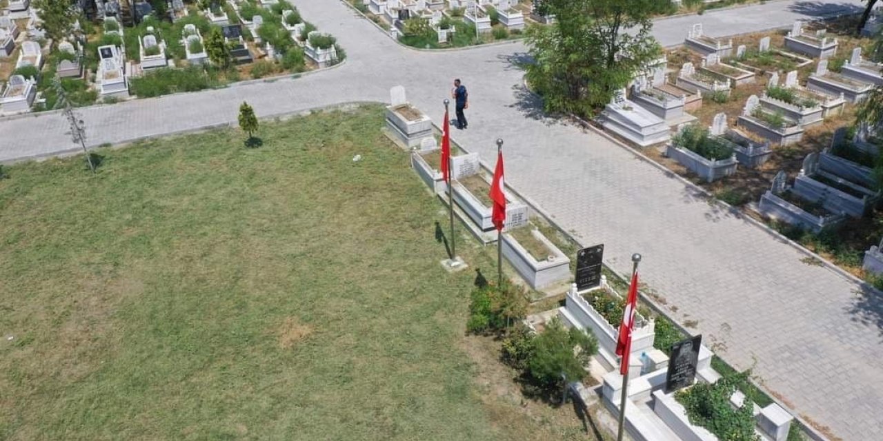 Iğdır’daki mezarlıklarda temizlik çalışması başlatıldı