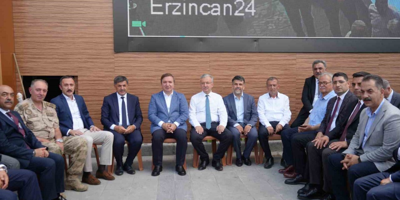 Erzincan’da bin kişiye aşure ikramı