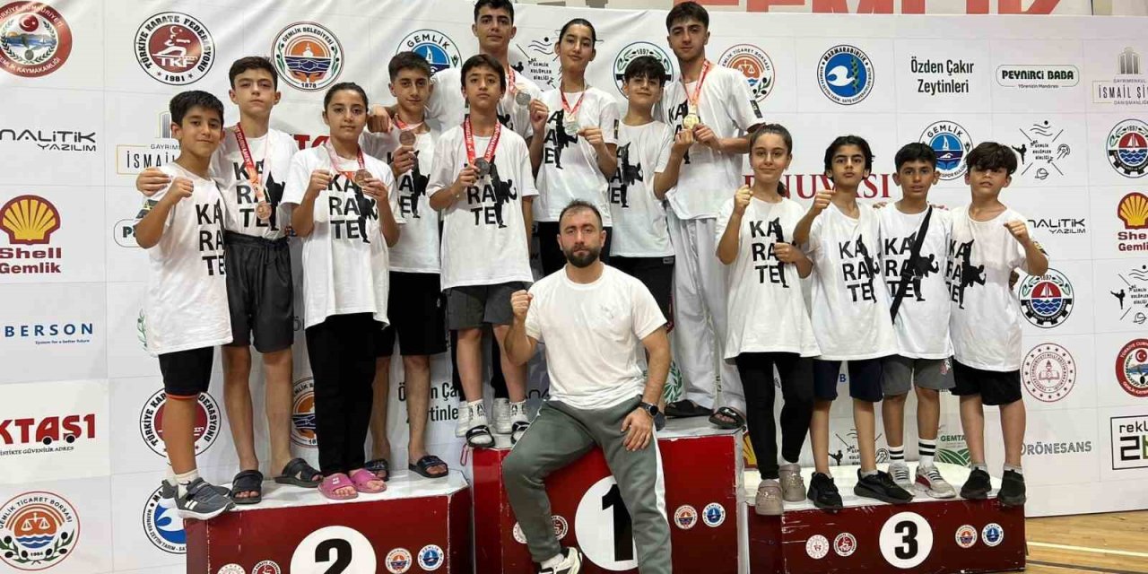 Muşlu sporcular turnuvaya damga vurdu: Kentte 10 madalya ile döndüler