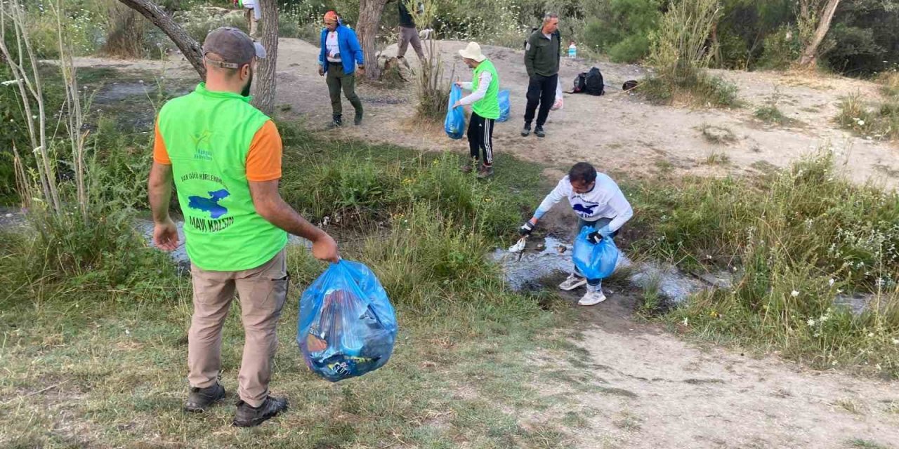 Şamran Kanalı için 51 kilometre yürüdüler