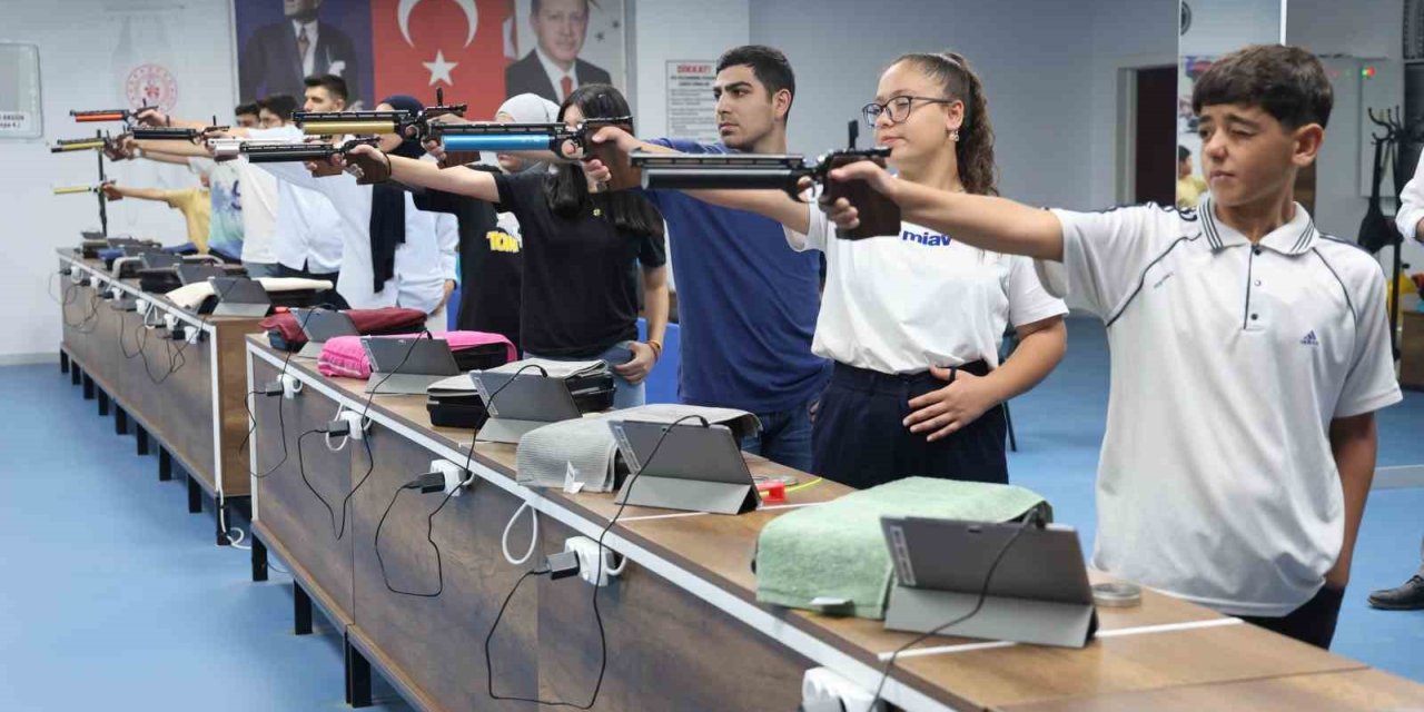 İkonik atışıyla dünya gündemine oturmuştu, çocuklara da ilham oldu