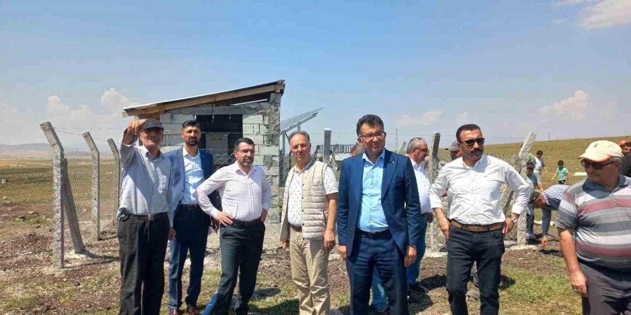 Milletvekili Çalkın, sondaj ve güneş enerji sistemini yerinde gördü