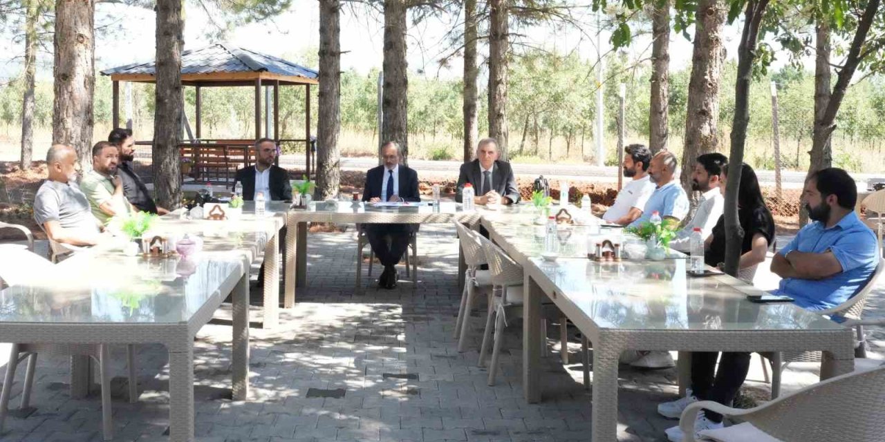 Bingöl Üniversitesi Rektörü Çelik, “Kanal İstanbul gibi çılgın projelerle üniversiteye çağ atlatacağız”