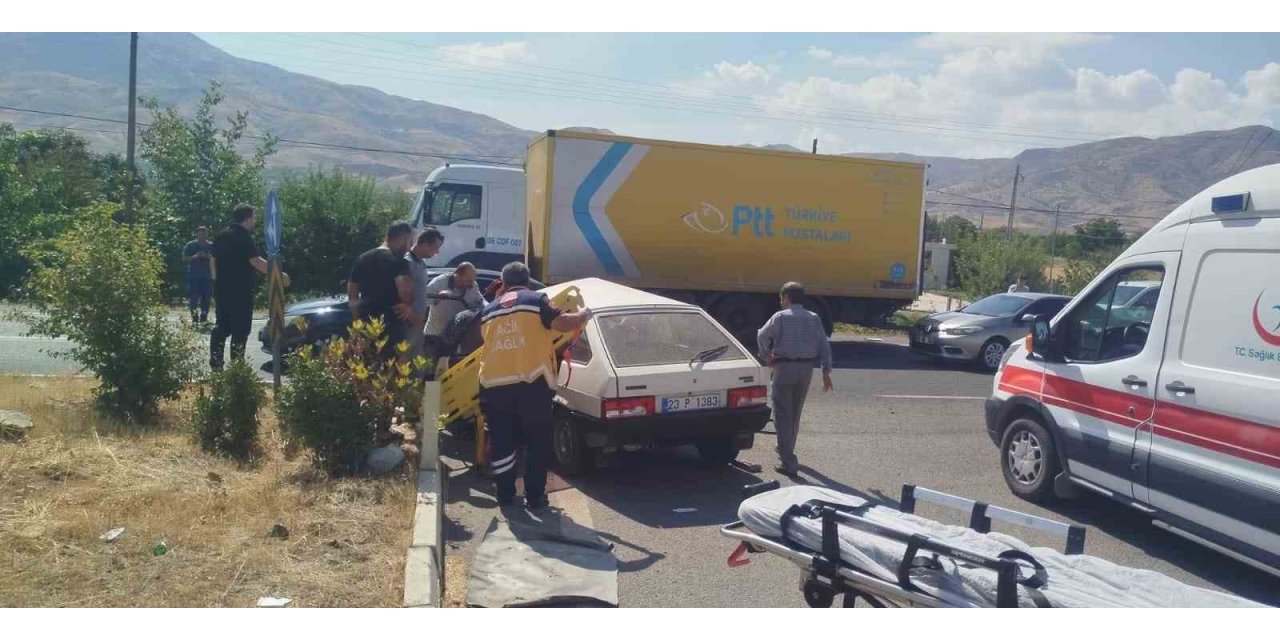 Elazığ’da trafik kazası: 1 yaralı