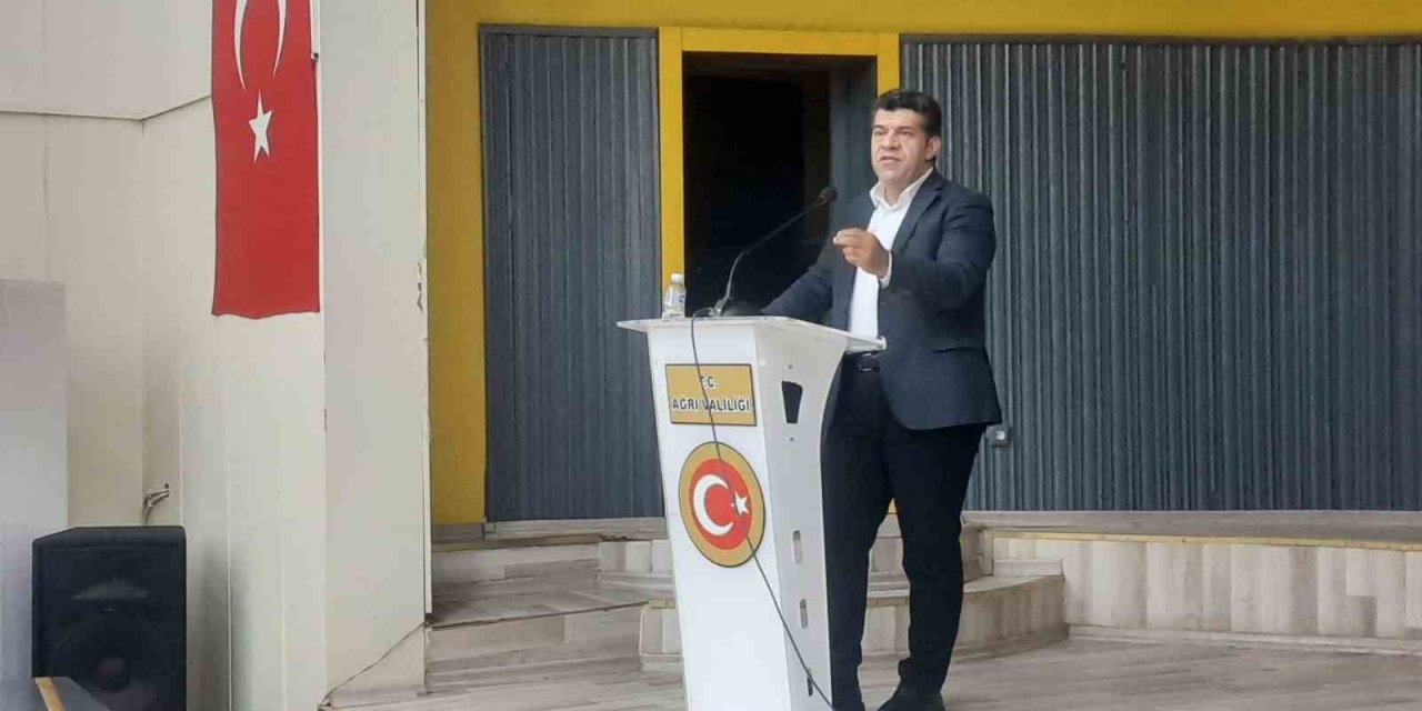 AK Parti Ağrı İl Başkanı görevini bıraktı: "Alnımız ak, vicdanımız rahat"