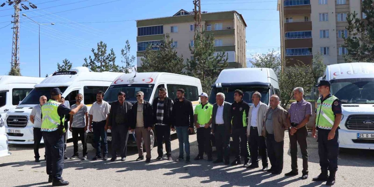 Oltu’da öğrenci servislerine denetim