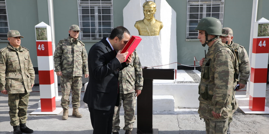 Kars Valisi Türker Öksüz, Hudut Karakollarını ziyaret etti
