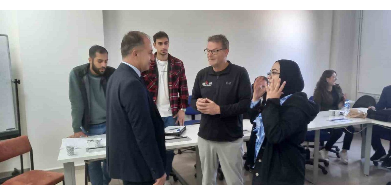 Çakmur’dan antrenör seminerine ziyaret