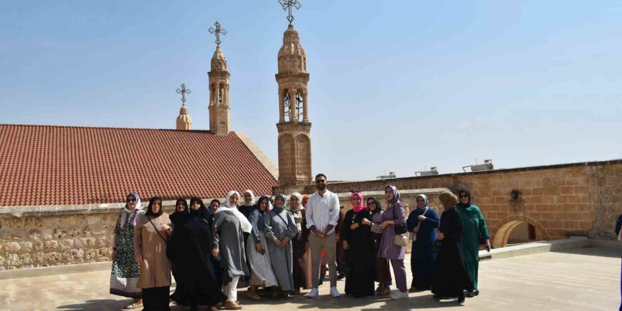 Genç ADEM kursiyerleri, Batman ve Mardin’i gezdi