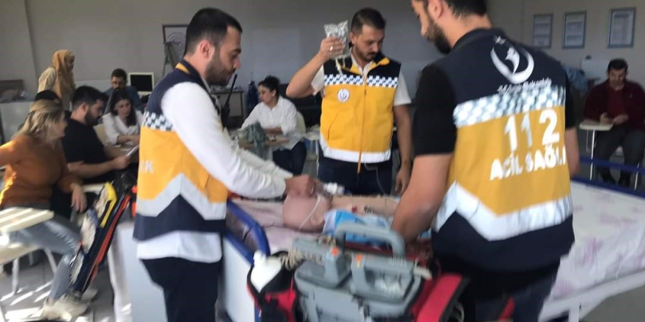 Elazığ’da ambulans servisi çalışanlarına eğitim