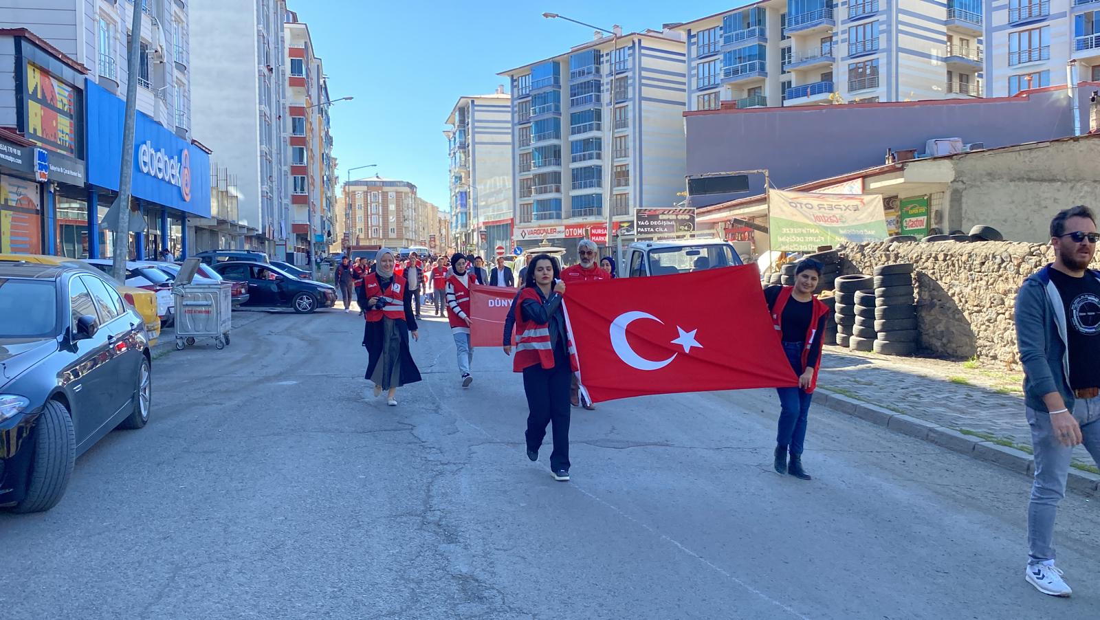 Kars'ta Dünya Yürüyüş Günü