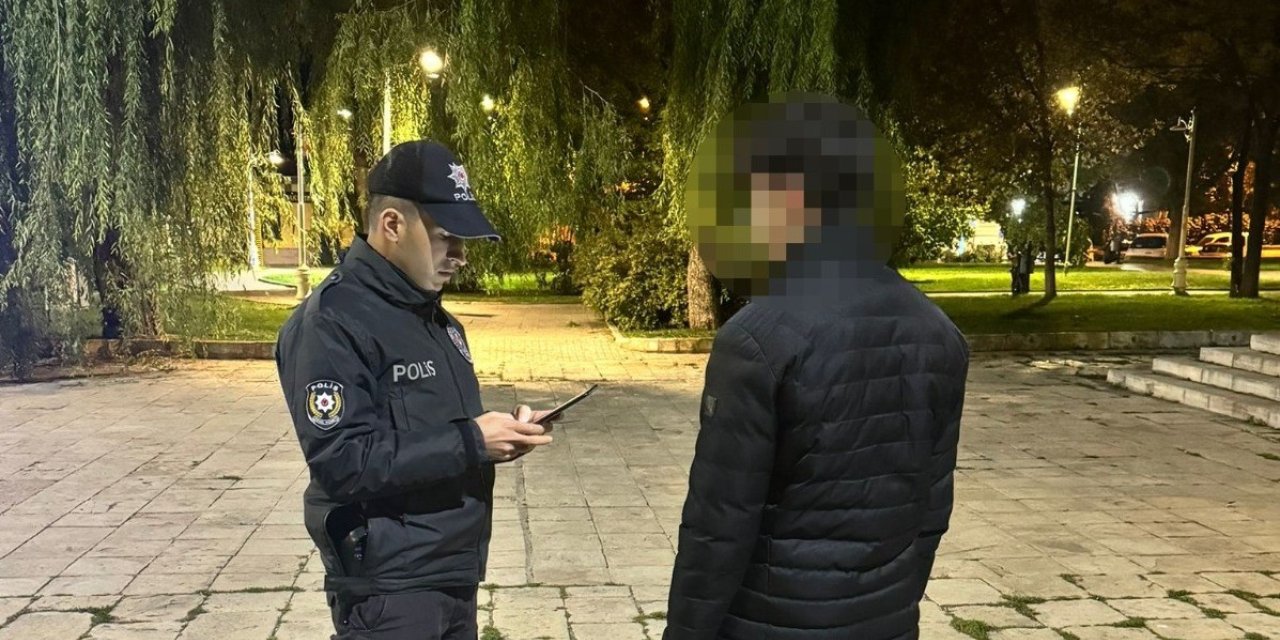 Erzincan’da parklarda polis uygulaması