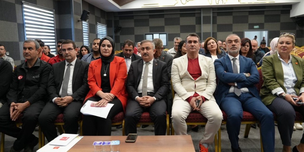 Elazığ’da, sivil katılım stratejisi ve eylem planı tanıtım toplantısı yapıldı