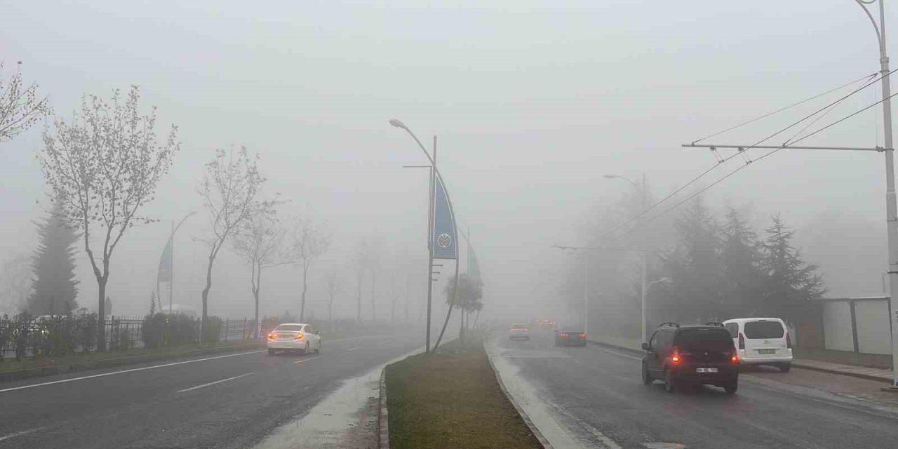 Malatya’da sis etkili oldu