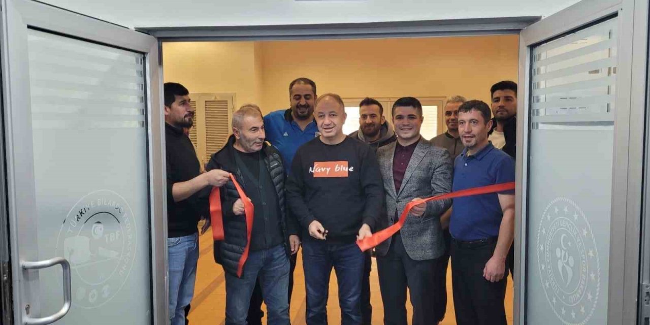 Erzurum’a dünya standartlarında bilardo salonu