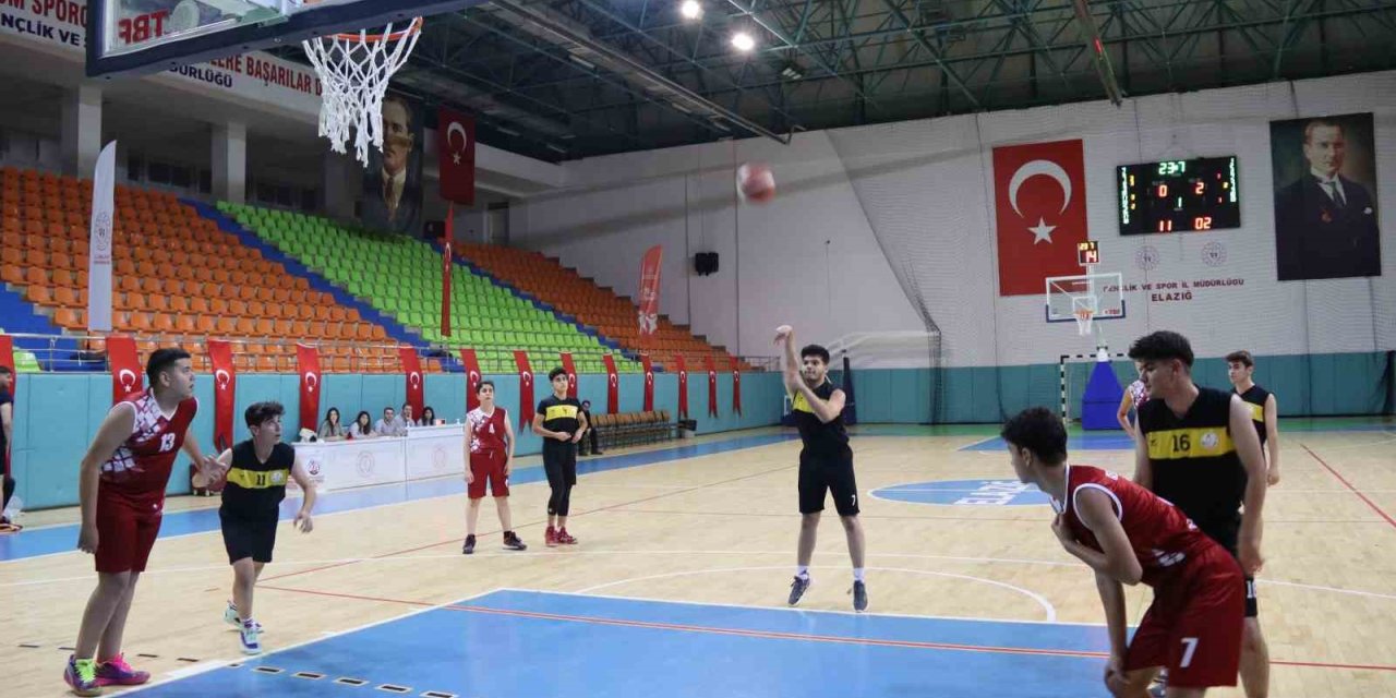 Elazığ’da U18 basketbol yerel lig mücadelesi sona erdi