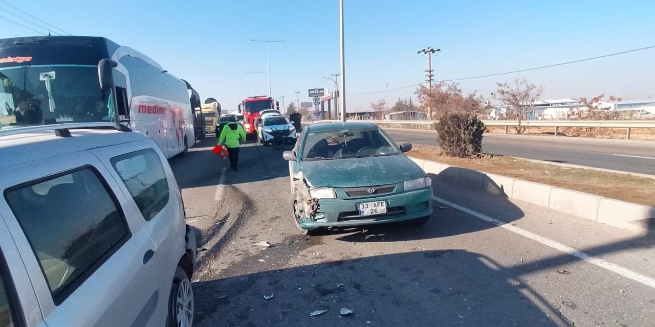 Malatya’da iki araç çarpıştı, 1 yaralı