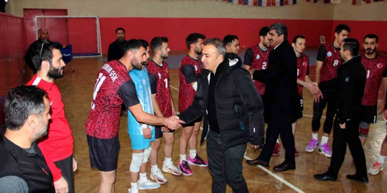 Gençlikspor adım adım play-off yolunda