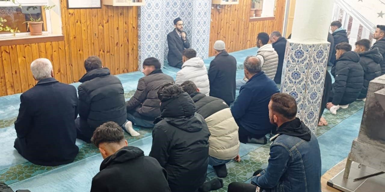 Adilcevaz KYK öğrencileri ile ‘Sabah namazı buluşması’