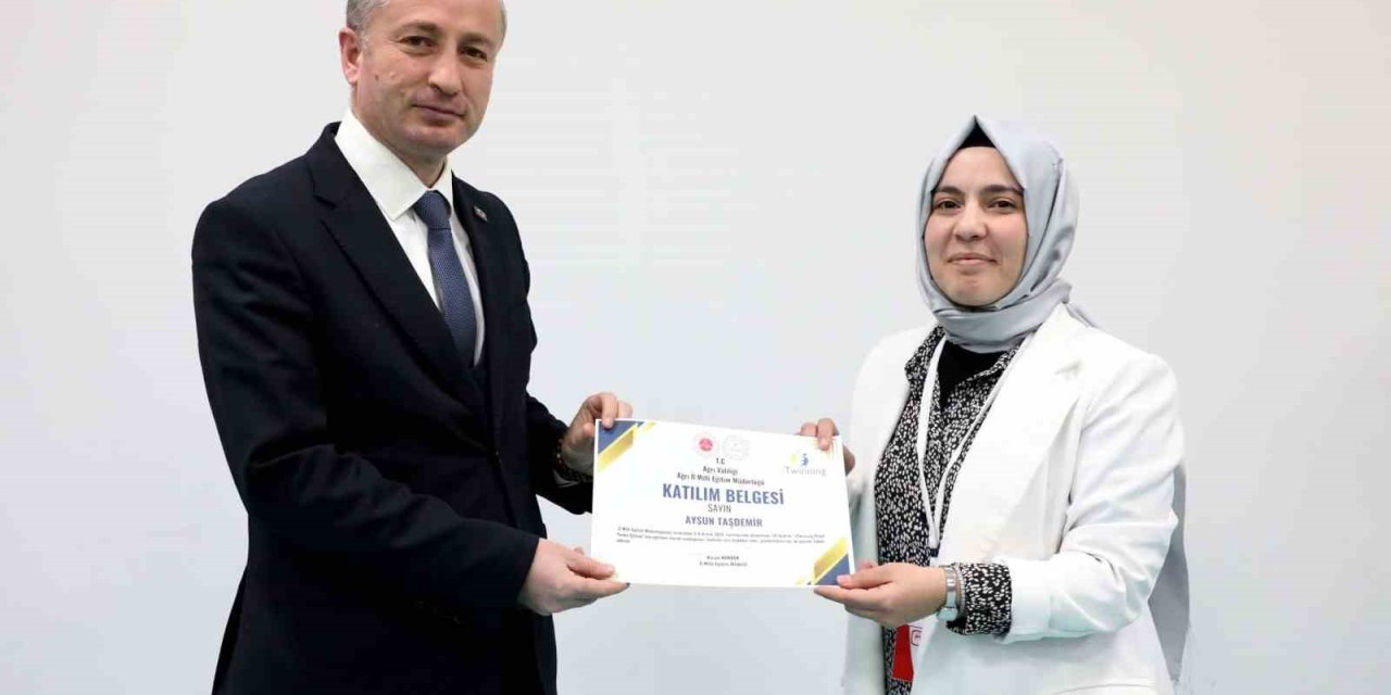 Ağrı’da öğretmenlere eTwinning Eğitimi verildi