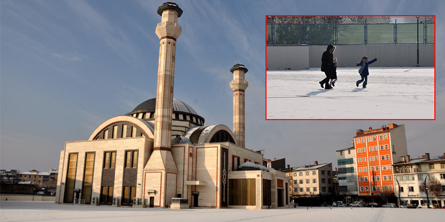 Kars'ta kar, çocukların eğlencesi oldu