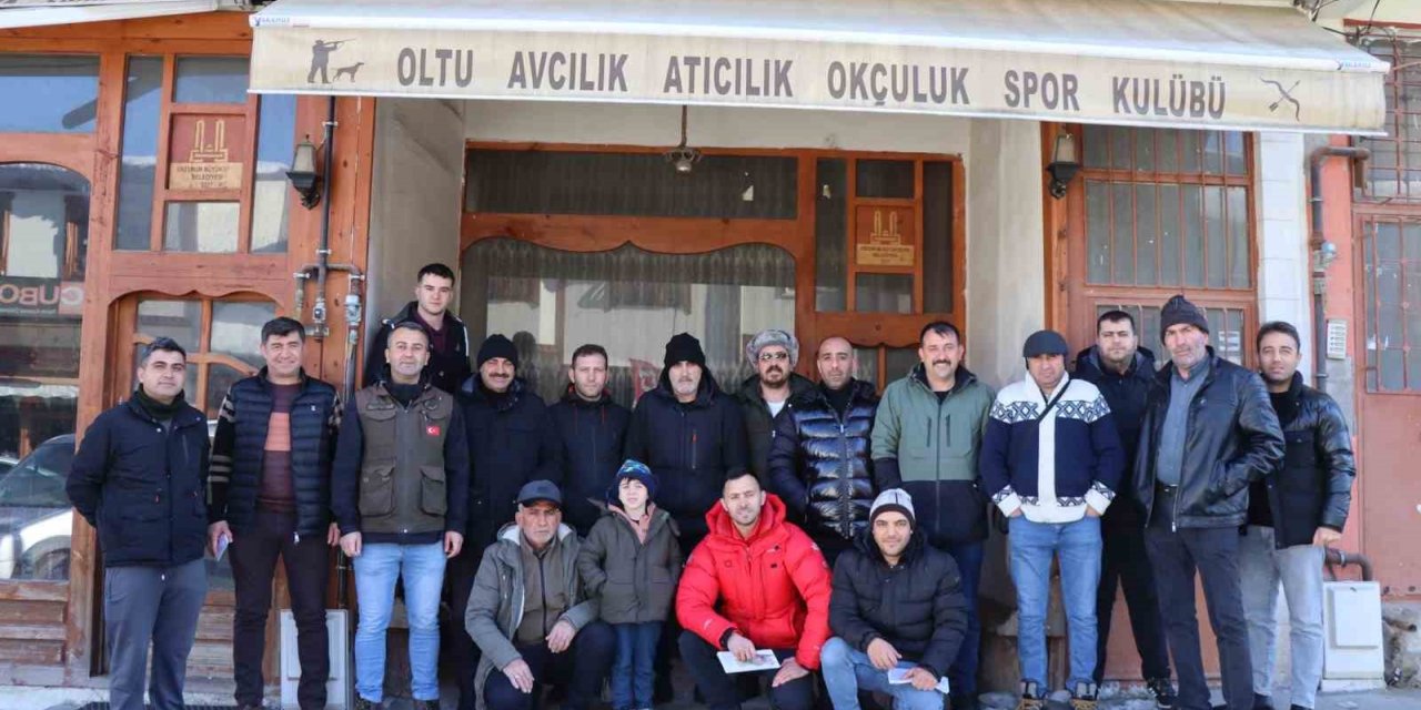 Oltu’da 17 avcı sınava girdi