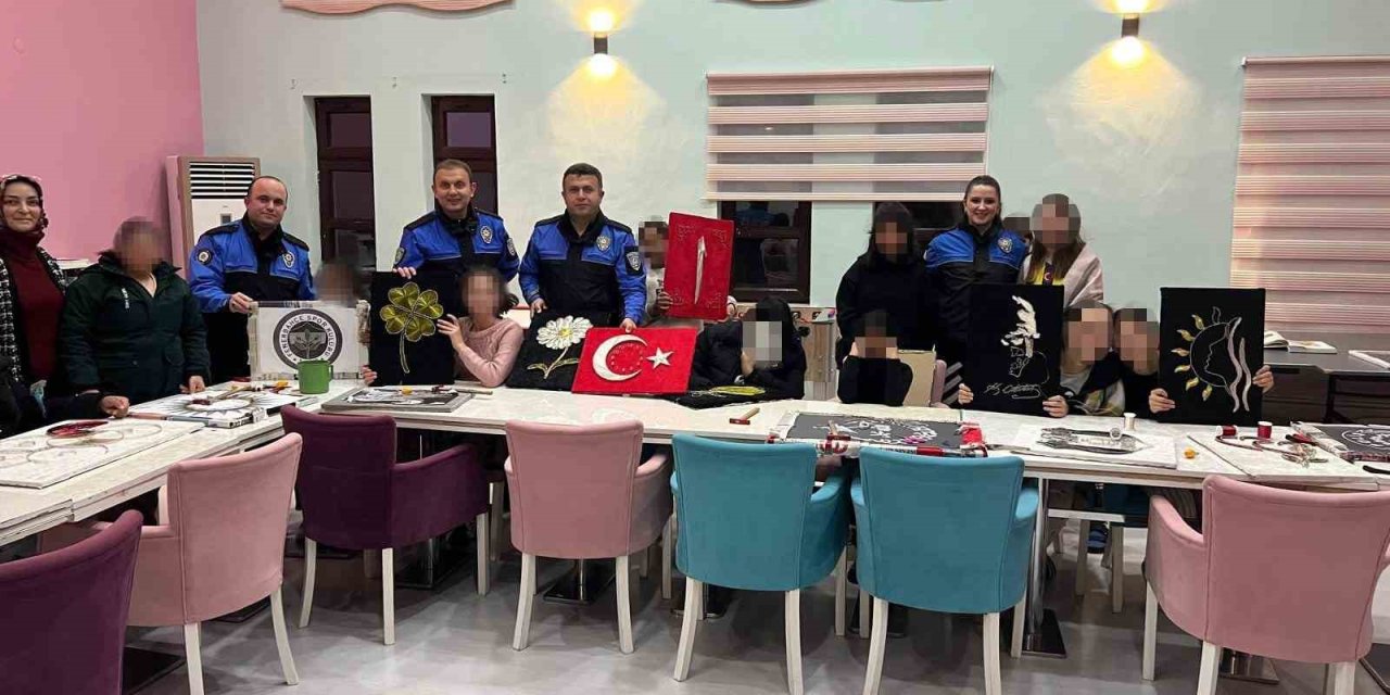 Öğrencilere "Filografi” kursu açıldı