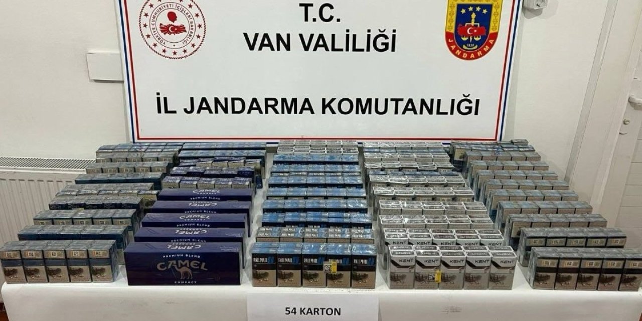 Van’da 860 paket kaçak sigara ele geçirildi