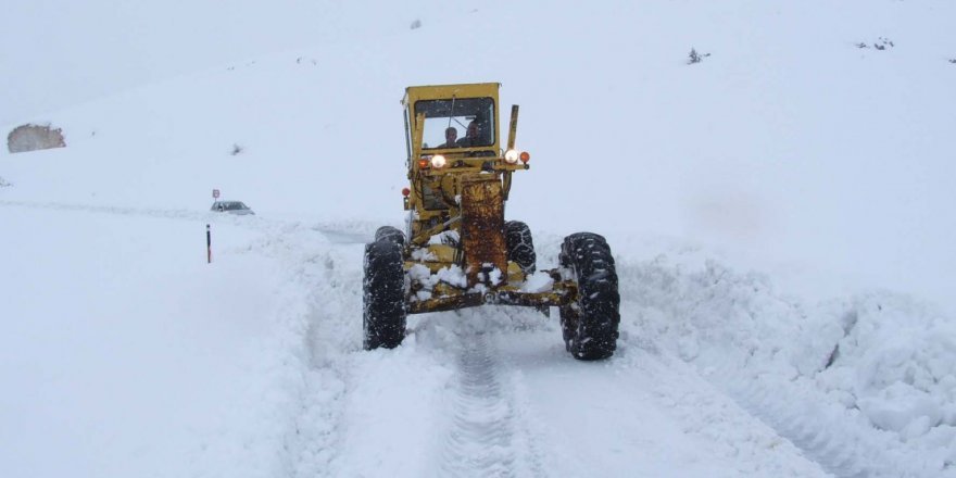 Kars’ta 9 köy yolu ulaşıma kapandı