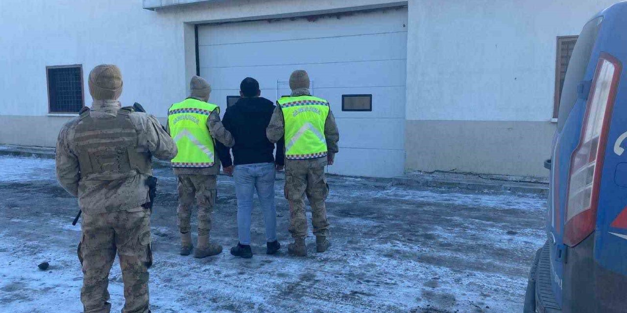 Kars’ta hakkında 3 yıl hapis cezası olan 1 kişi yakalandı
