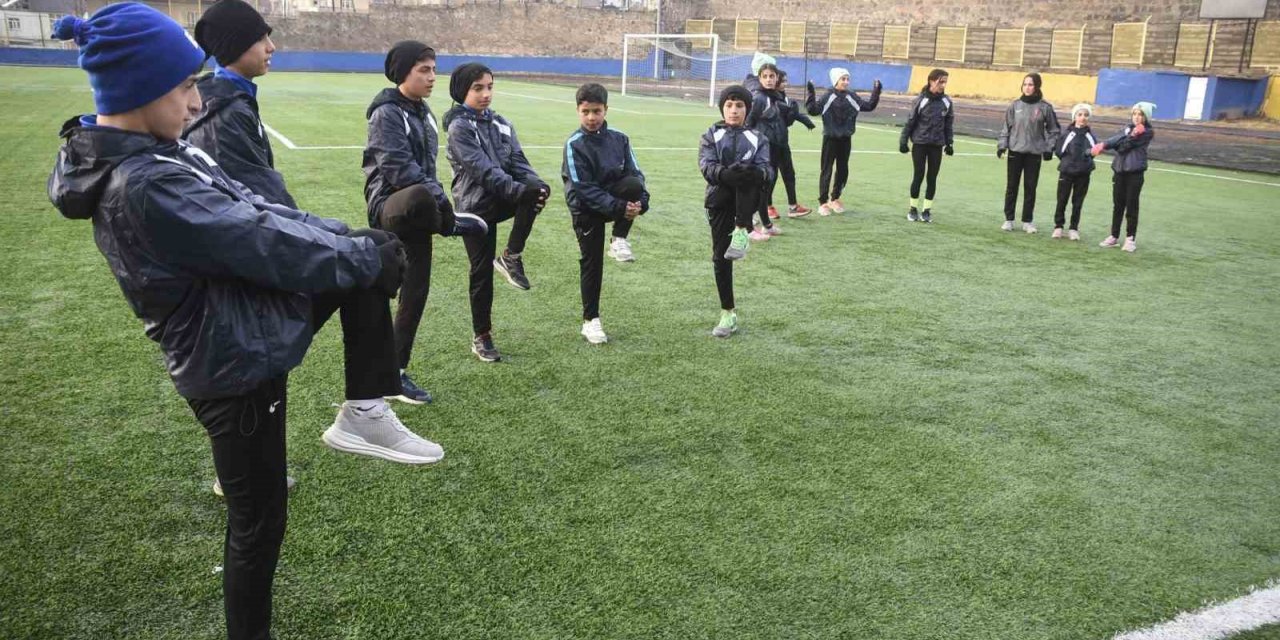 Bitlisli atletler Türkiye şampiyonu olmak istiyor