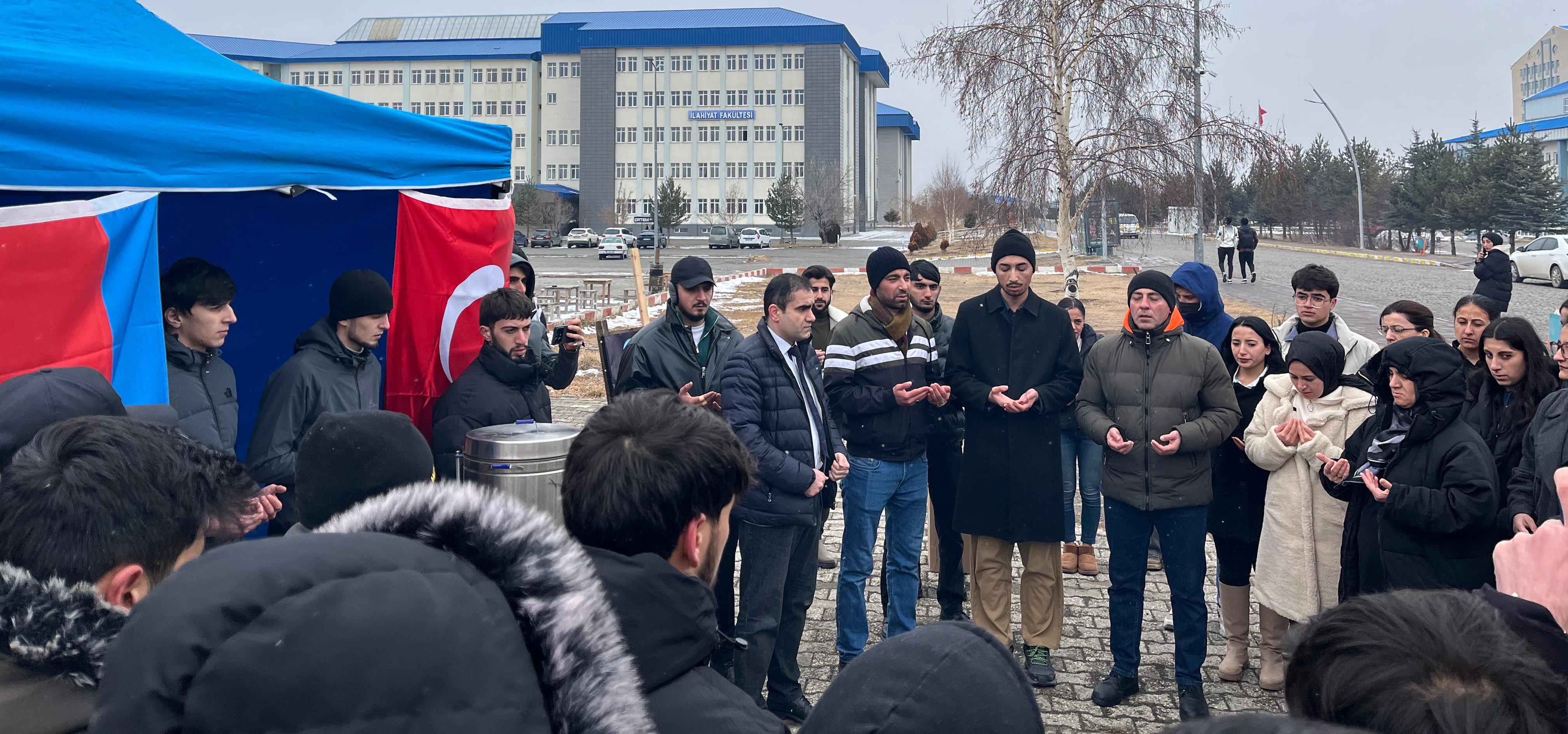 Azerbaycan Uçak Kazasında Hayatını Kaybedenler Kafkas Üniversitesi’nde Anıldı