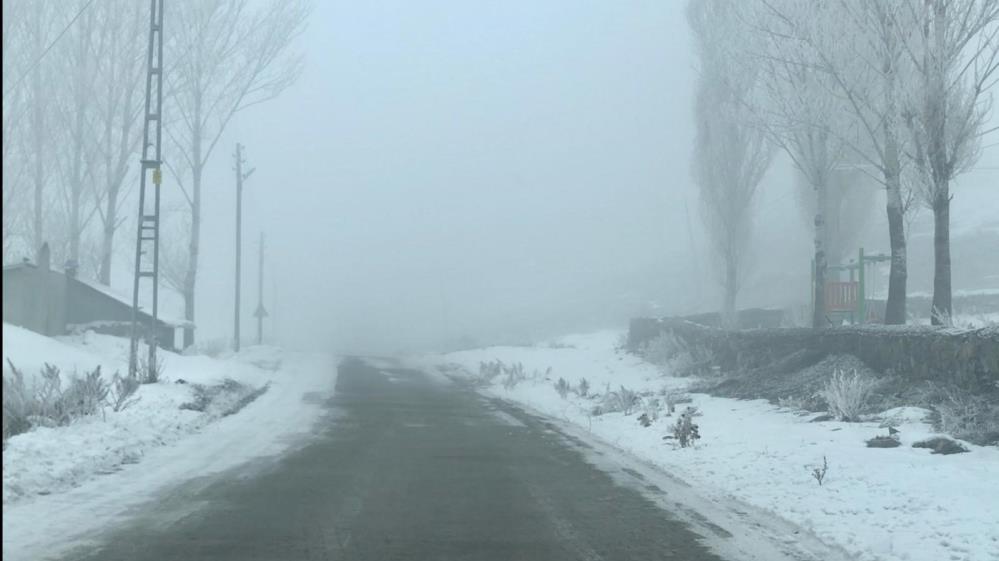 Kars’ta yoğun sis etkili oluyor