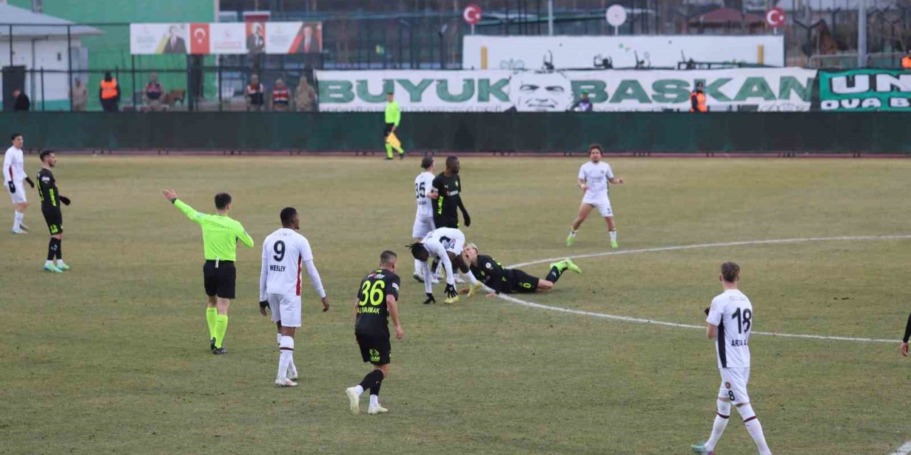 Trendyol 1. Lig: Iğdır FK: 0 - Fatih Karagümrük: 1