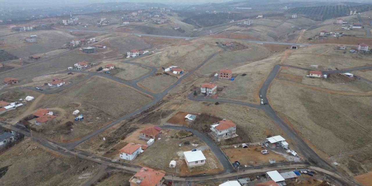 Kıraç Mahallesi’nde yol çalışmaları tamamlandı