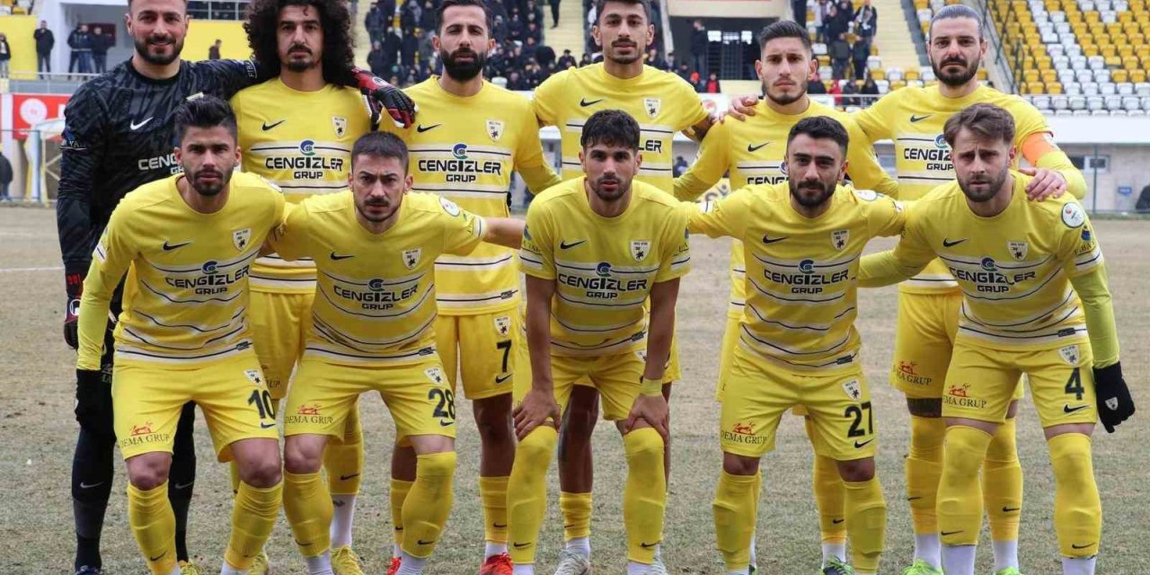 TFF 3. Lig: Muş Spor Kulübü: 3 - Silifke Belediyespor: 3