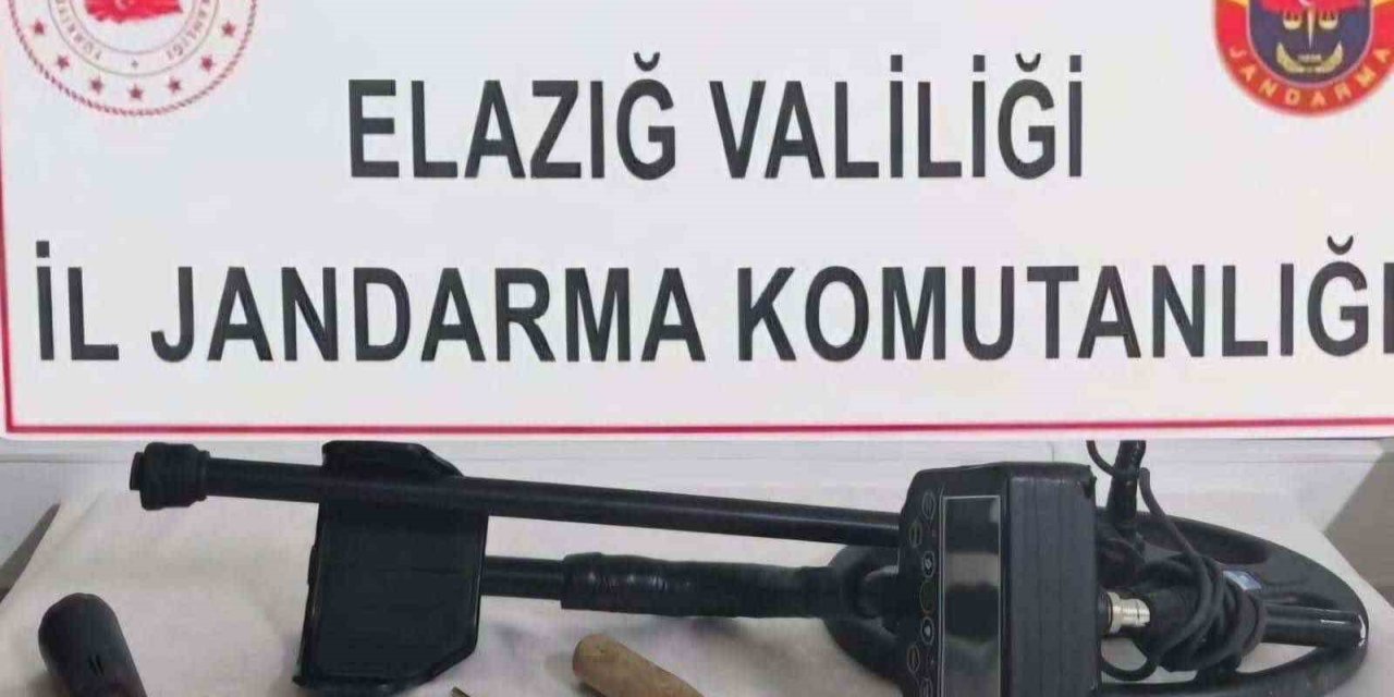 Elazığ’da kaçak kazı yapan 2 şüpheli yakalandı