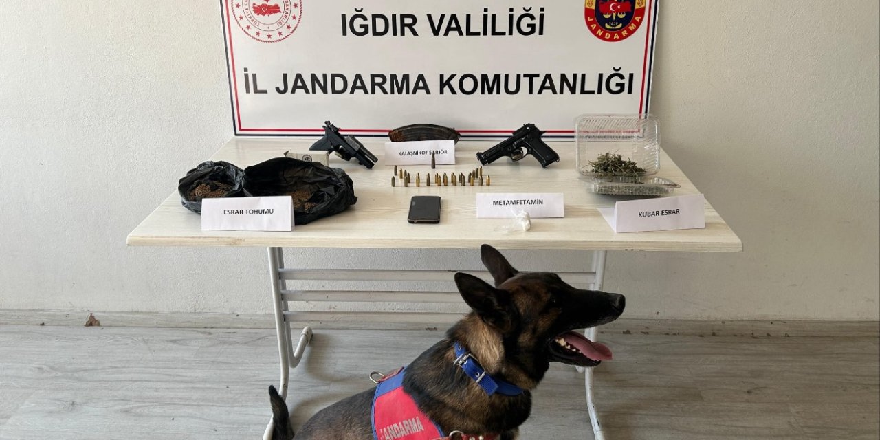 Iğdır’da uyuşturucu ve silah kaçakçılığına yönelik operasyon