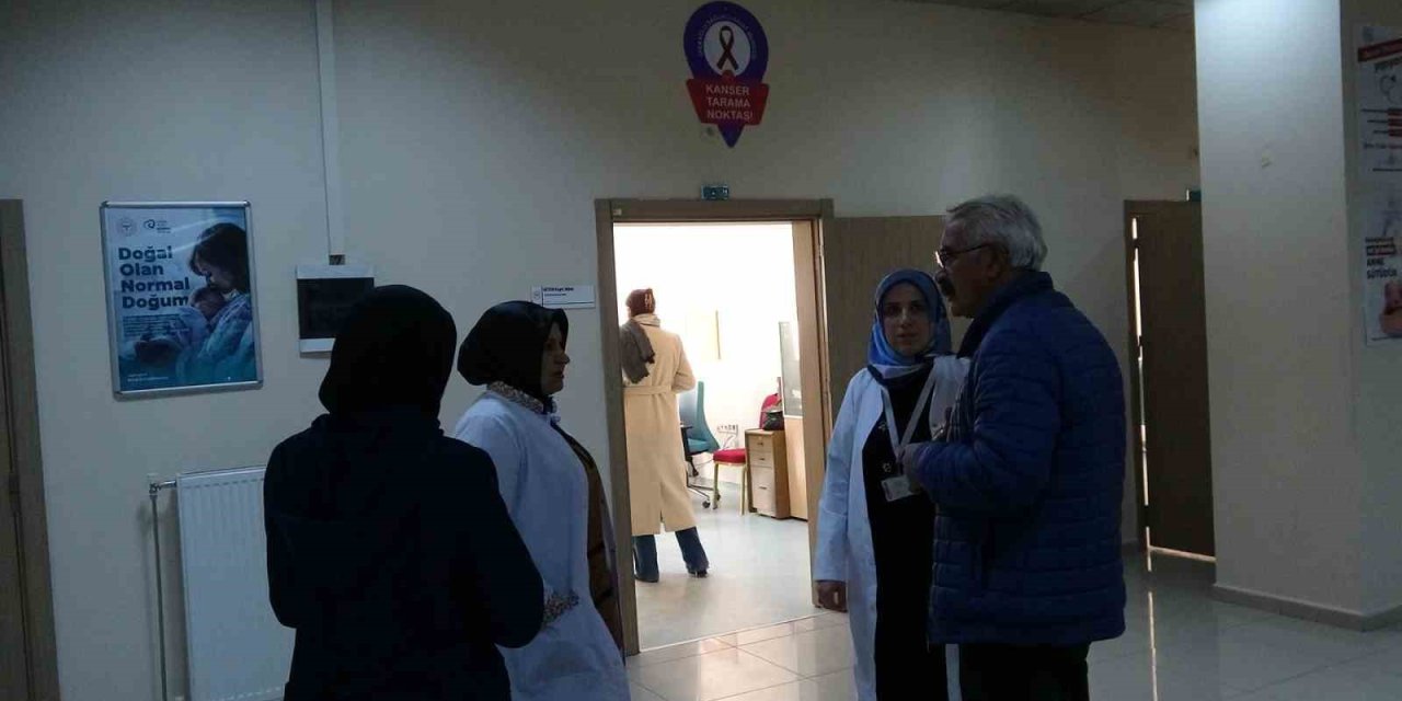 İpekyolu İlçe Sağlık Müdürü Zubeyde Kul: "44 kadını ölümün eşiğinden aldık"