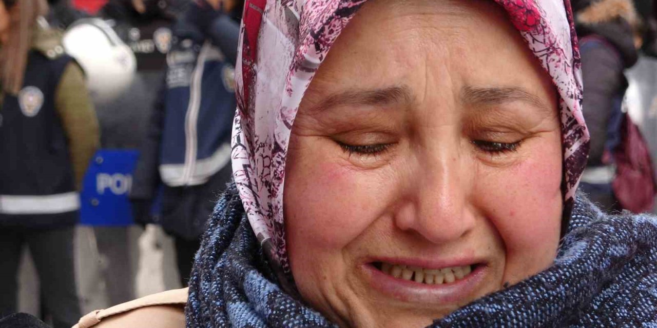 Eylemlere katılan Bitlisli anne: "Evladımın ölüm haberini gönderdiler"