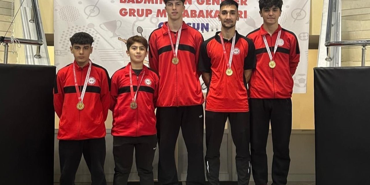 Liseli sporcular Giresun’dan şampiyon olarak döndüler