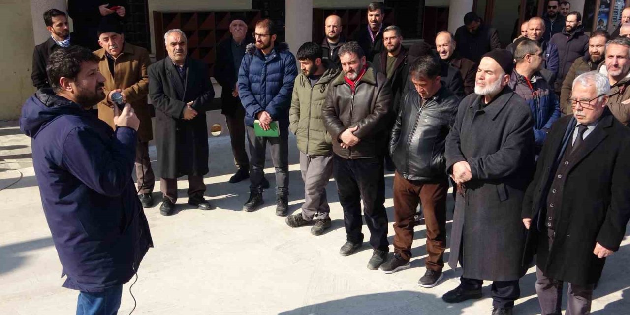 Trump’ın Gazze açıklaması Van’da protesto edildi