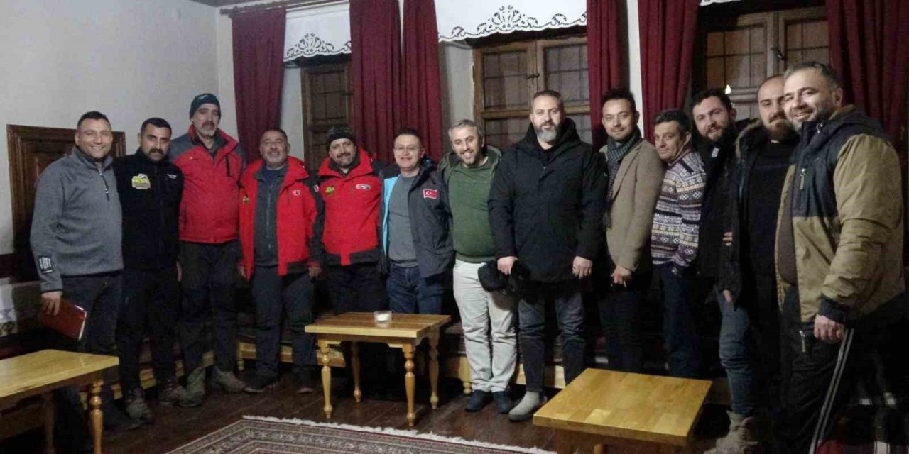 Macera Offroad üyeleri tarihi konakta toplandı