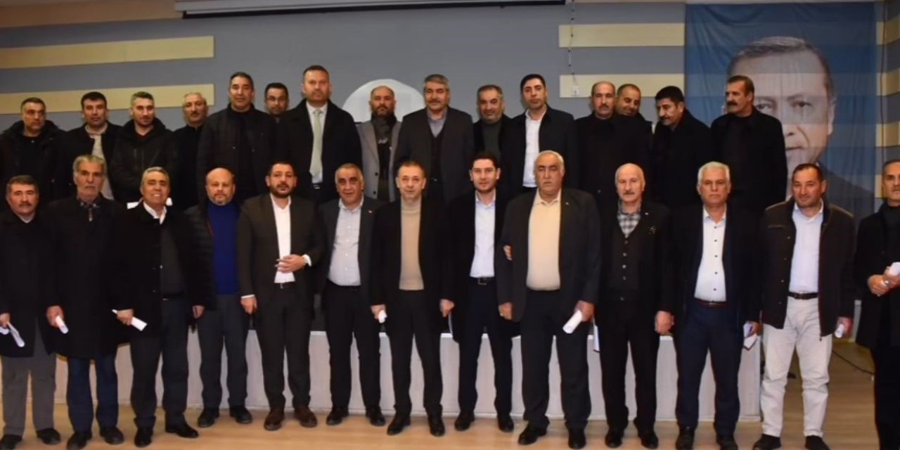 Patnos Kent Konseyi Başkanlığına Mehmet Fatih Işık seçildi