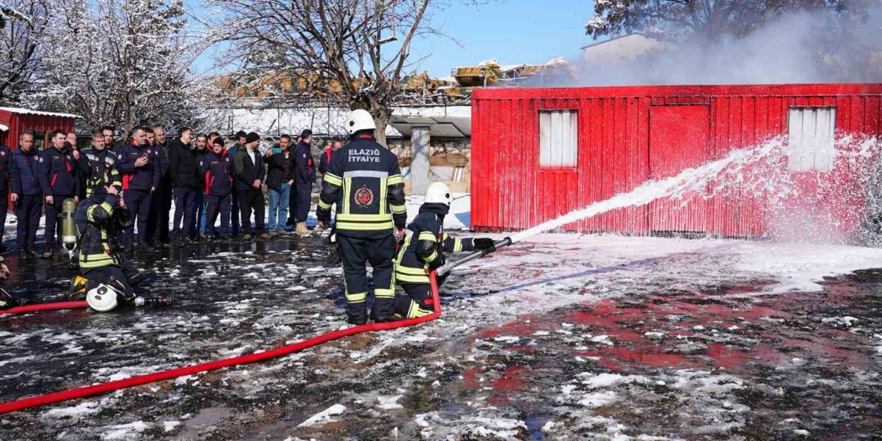 Elazığ’da Temel İtfaiye Eğitimi sona erdi