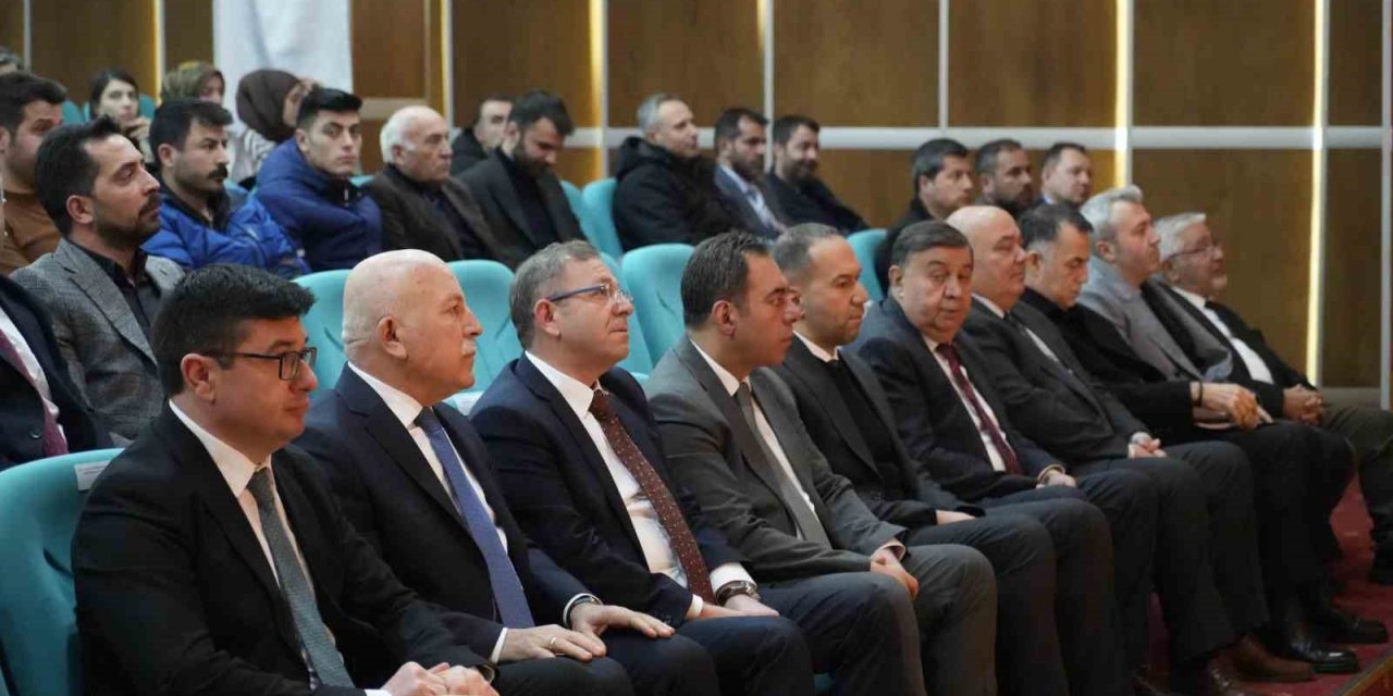 Kars’ta Enerji Dönüşümü Paneli düzenlendi