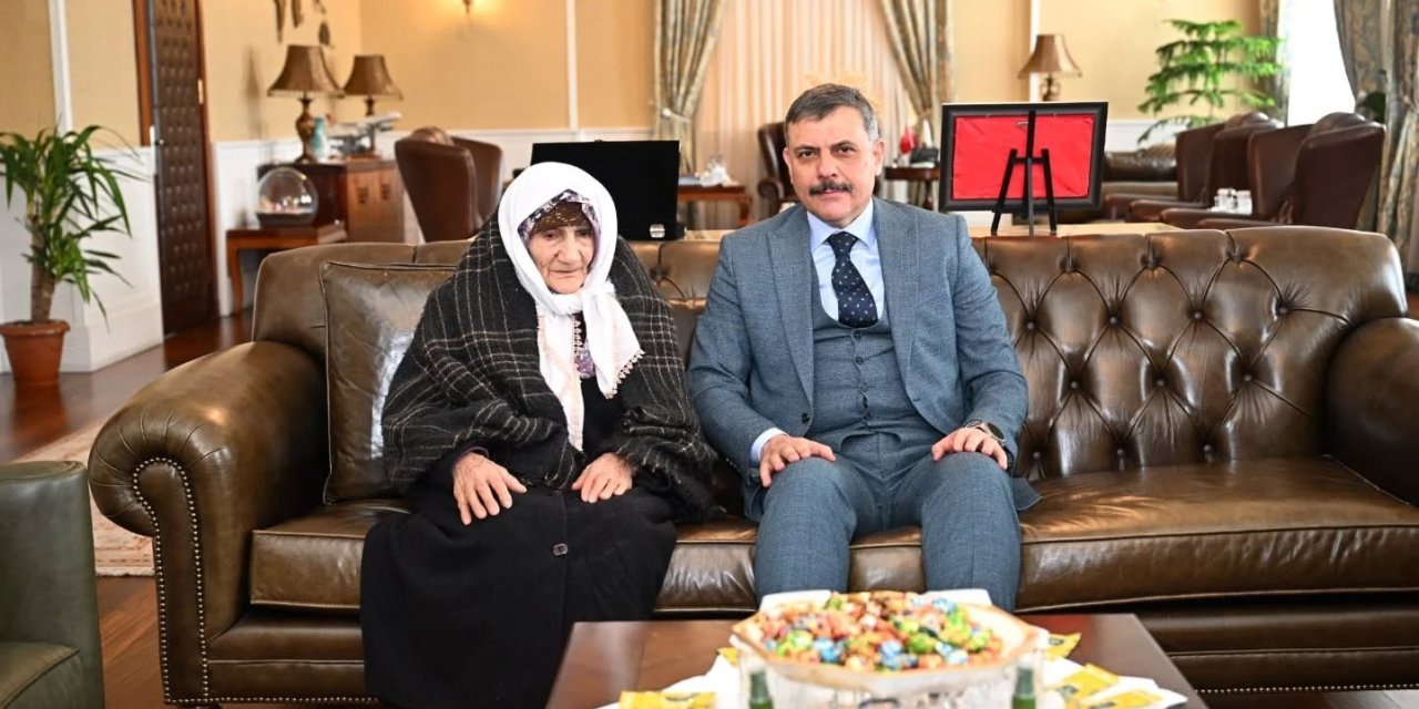 Hüsna Nine’den anlamlı ziyaret