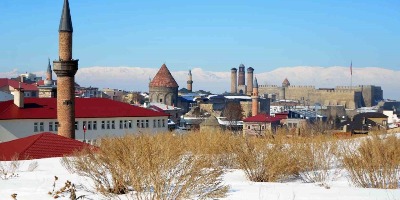 Erzurum’da termometreler -26’yı gösterdi